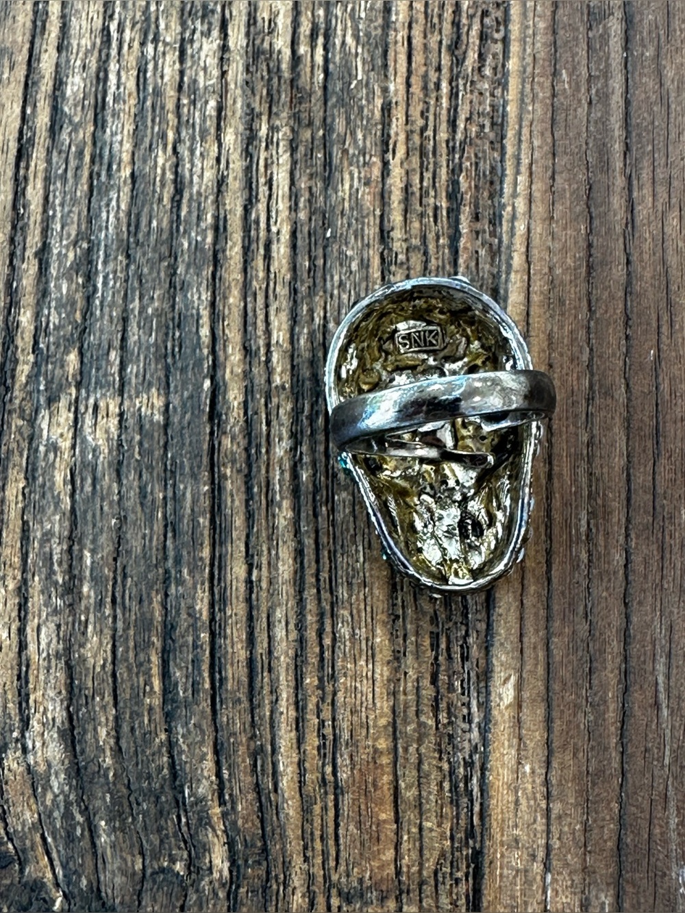 Crystal Skull Ring in White and Teal ring - Picture 2 of 6